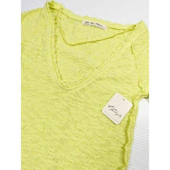 Free People Women's Francis Textured V-Neck Cropped Size XS (MSRP $58) - Picture 4 of 6